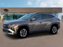 Hyundai Tucson Hybrid SEL AWD 2026