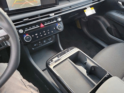 Hyundai Tucson Hybrid SEL AWD 2026