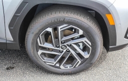 Hyundai Tucson Hybrid Limited AWD 2026