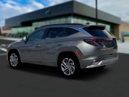 Hyundai Tucson Hybrid Limited AWD 2026