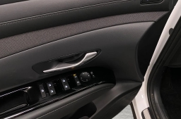 Hyundai Tucson Hybrid Limited AWD 2026
