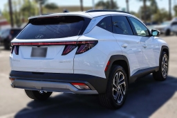 Hyundai Tucson Hybrid Limited AWD 2026