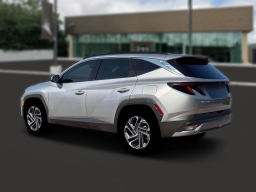 Hyundai Tucson Hybrid Limited AWD 2026