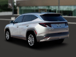 Hyundai Tucson Hybrid Limited AWD 2026