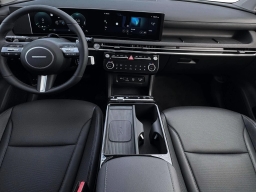 Hyundai Tucson Hybrid Limited AWD 2026
