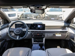 Hyundai Tucson Hybrid Limited AWD 2026