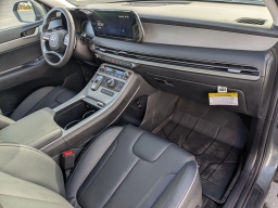 Hyundai Palisade SEL FWD 2025