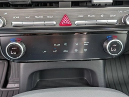 Hyundai Palisade SE FWD 2026