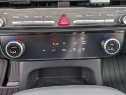 Hyundai Palisade SE FWD 2026