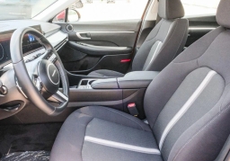 Hyundai Sonata SEL Convenience FWD 2025