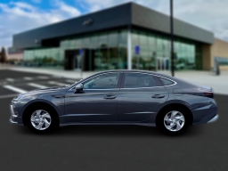 Hyundai Sonata SE FWD 2026