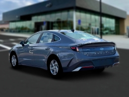 Hyundai Sonata SE FWD 2026