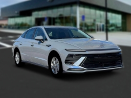 Hyundai Sonata SE FWD 2026