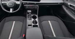 Hyundai Sonata SE FWD 2026