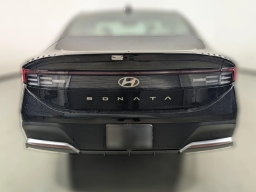 Hyundai Sonata SE FWD 2026