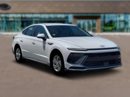 Hyundai Sonata SE FWD 2026