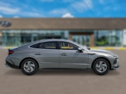 Hyundai Sonata SE FWD 2026