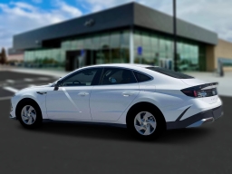 Hyundai Sonata SE FWD 2026