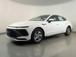 Hyundai Sonata SE FWD 2026