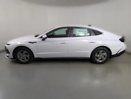 Hyundai Sonata SE FWD 2026