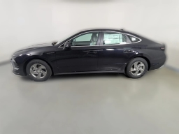 Hyundai Sonata SE FWD 2025