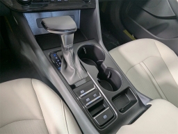 Hyundai Sonata SE FWD 2025