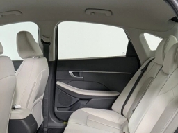 Hyundai Sonata SE FWD 2025