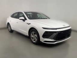 Hyundai Sonata SE FWD 2025