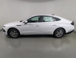 Hyundai Sonata SE FWD 2025