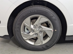 Hyundai Sonata SE FWD 2025