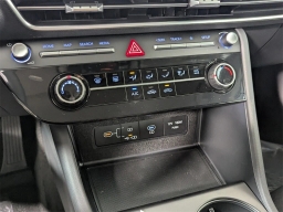 Hyundai Sonata SE FWD 2025