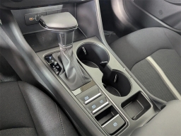 Hyundai Sonata SE FWD 2025