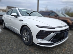 Hyundai Sonata SE FWD 2026