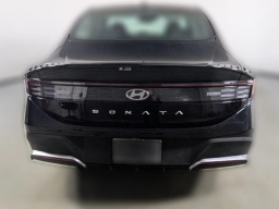 Hyundai Sonata SE FWD 2026