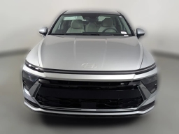 Hyundai Sonata SE FWD 2025