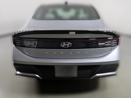 Hyundai Sonata SE FWD 2025