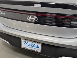 Hyundai Sonata SE FWD 2025