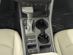 Hyundai Sonata SE FWD 2025