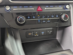 Hyundai Sonata SE FWD 2025