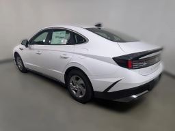 Hyundai Sonata SE FWD 2026