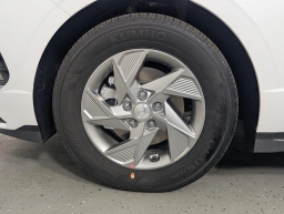 Hyundai Sonata SE FWD 2026