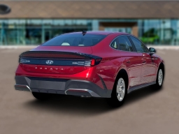 Hyundai Sonata SE FWD 2026