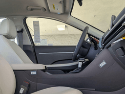 Hyundai Sonata SE FWD 2025