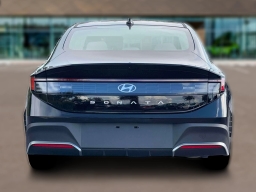 Hyundai Sonata SE FWD 2026