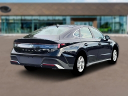 Hyundai Sonata SE FWD 2026