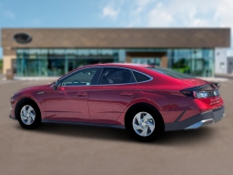 Hyundai Sonata SE FWD 2026