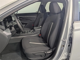 Hyundai Sonata SE FWD 2025