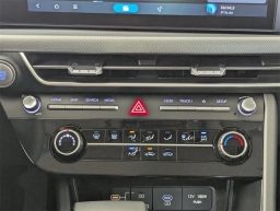 Hyundai Sonata SE FWD 2025