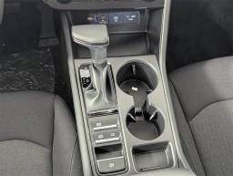 Hyundai Sonata SE FWD 2025