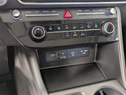 Hyundai Sonata SE FWD 2025